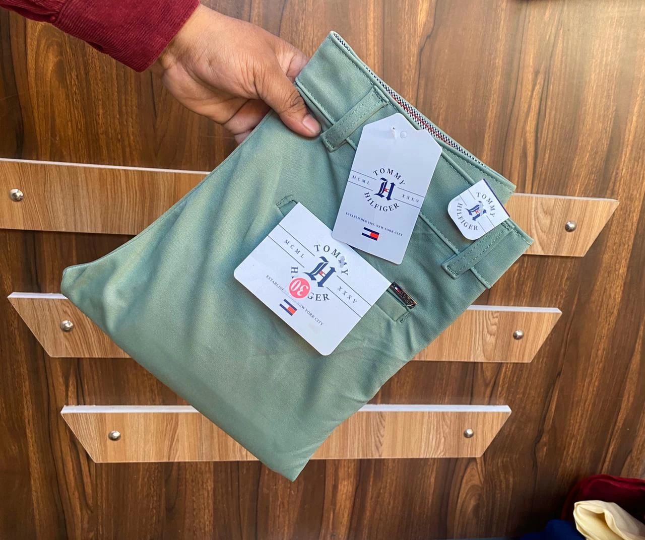 Brand Tommy Hilfiger