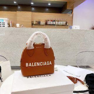 BALENCIAGA HANDLE BAG IN TOWN