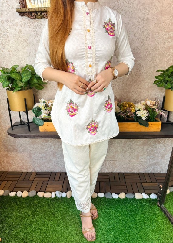 Silk Heavy Hand Embroidery Work Kurti With pant
