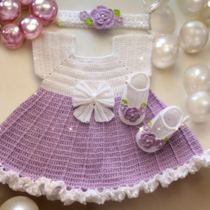 Crochet baby set