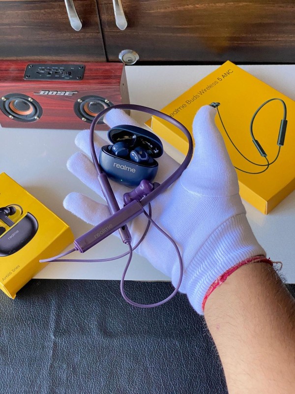 Realme Buds T110 + Realme Wireless3 Combo