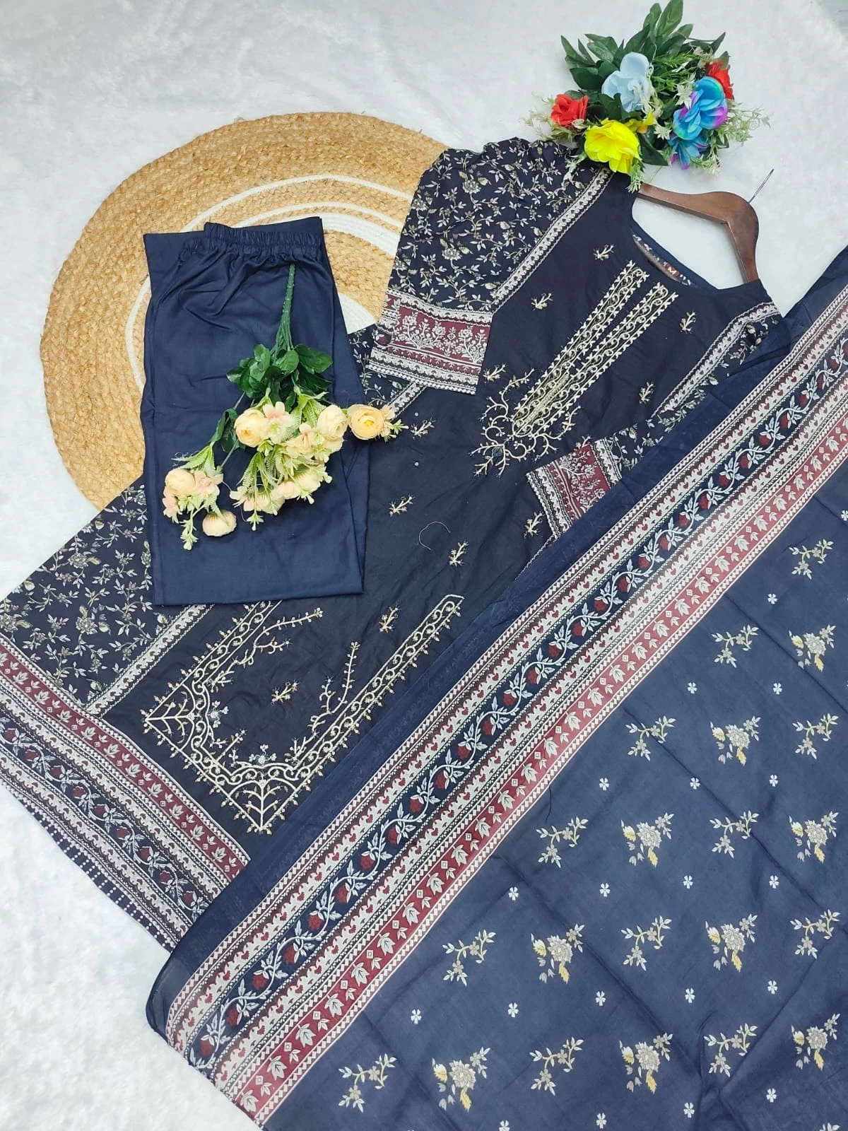 BIN SAEED LAWN COLLECTION