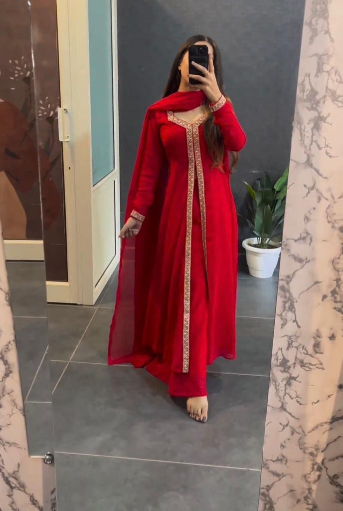 Wedding’s  Red Lace Suit Set