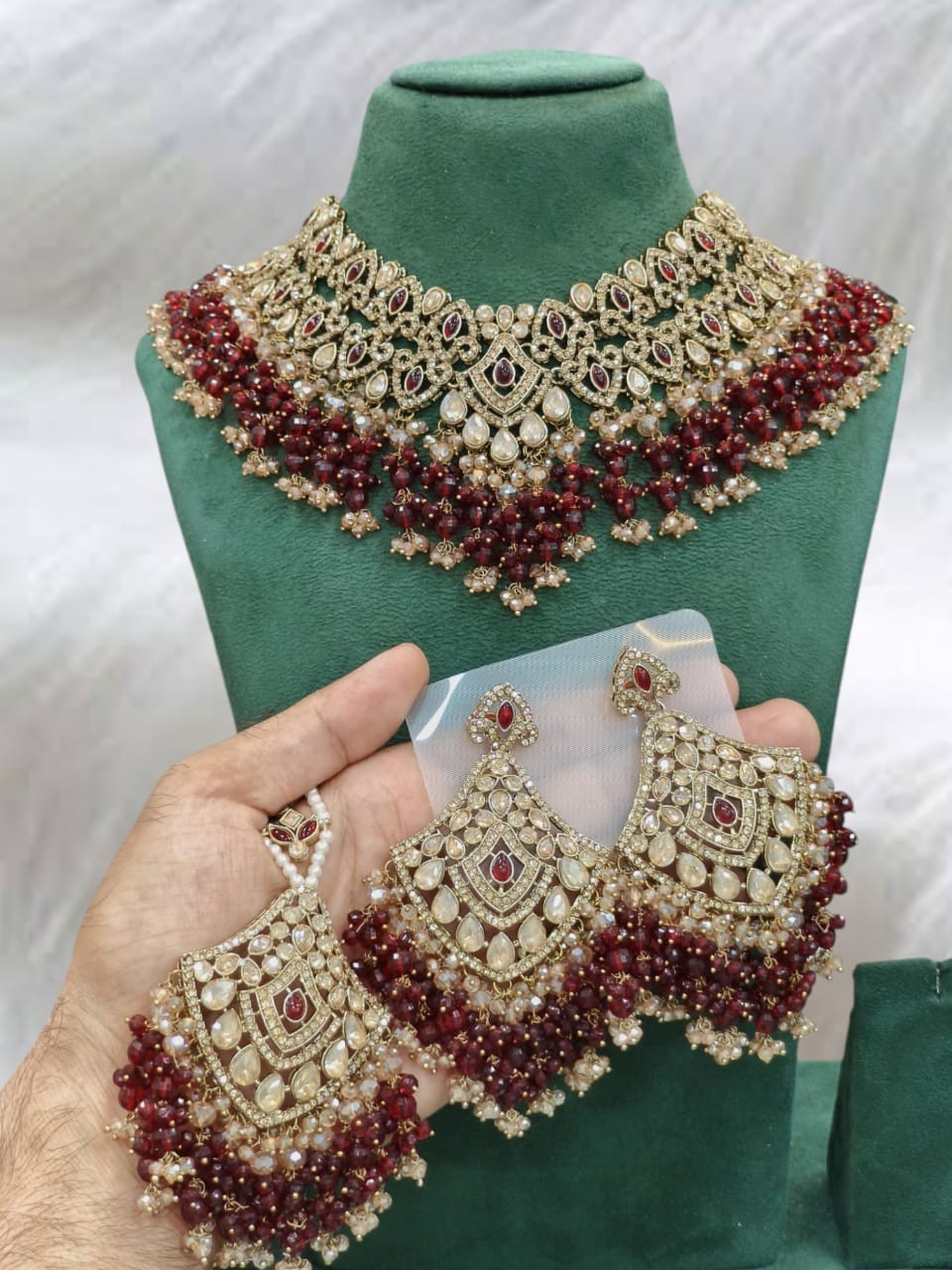 Bridal jewellery set