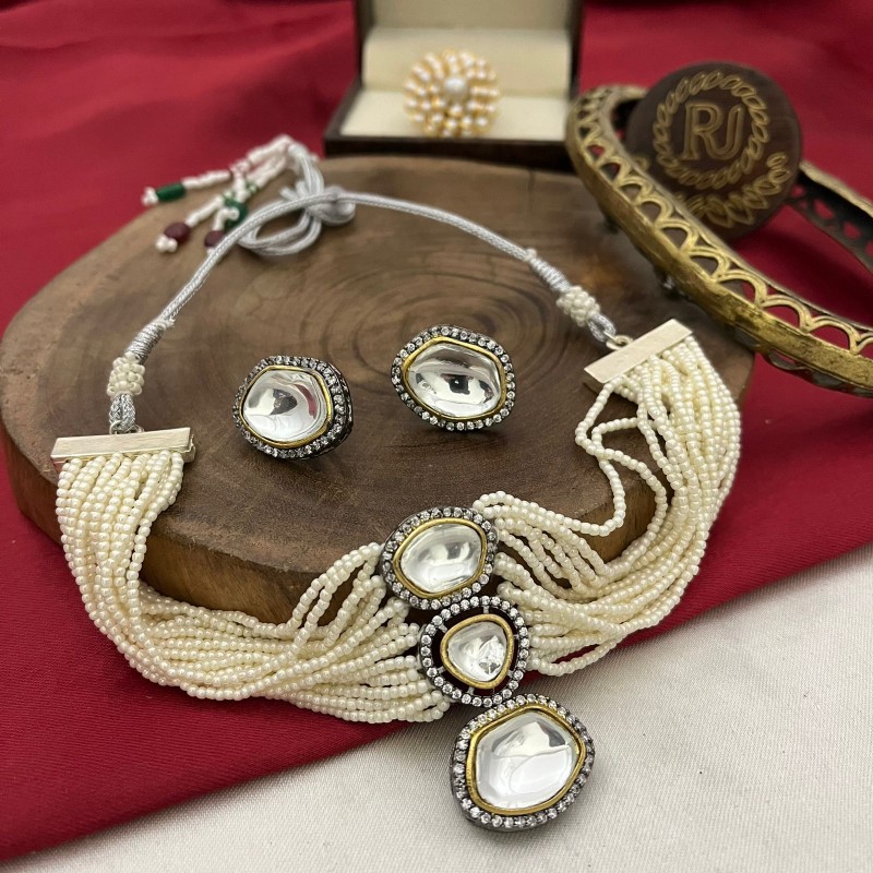 Kundan jewellery set