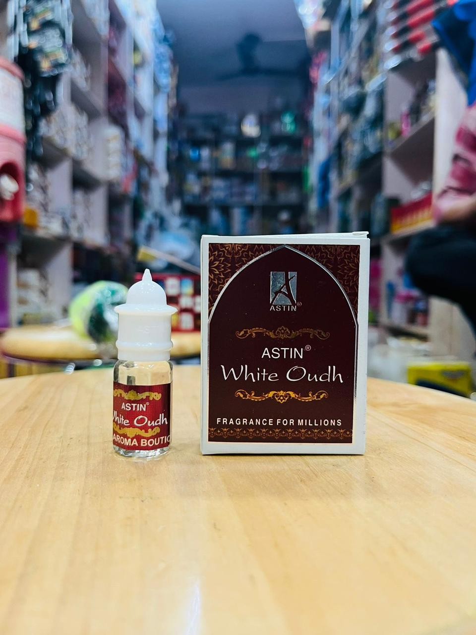 ASTIN white oudh fragrance for millions perfume alcohol-free