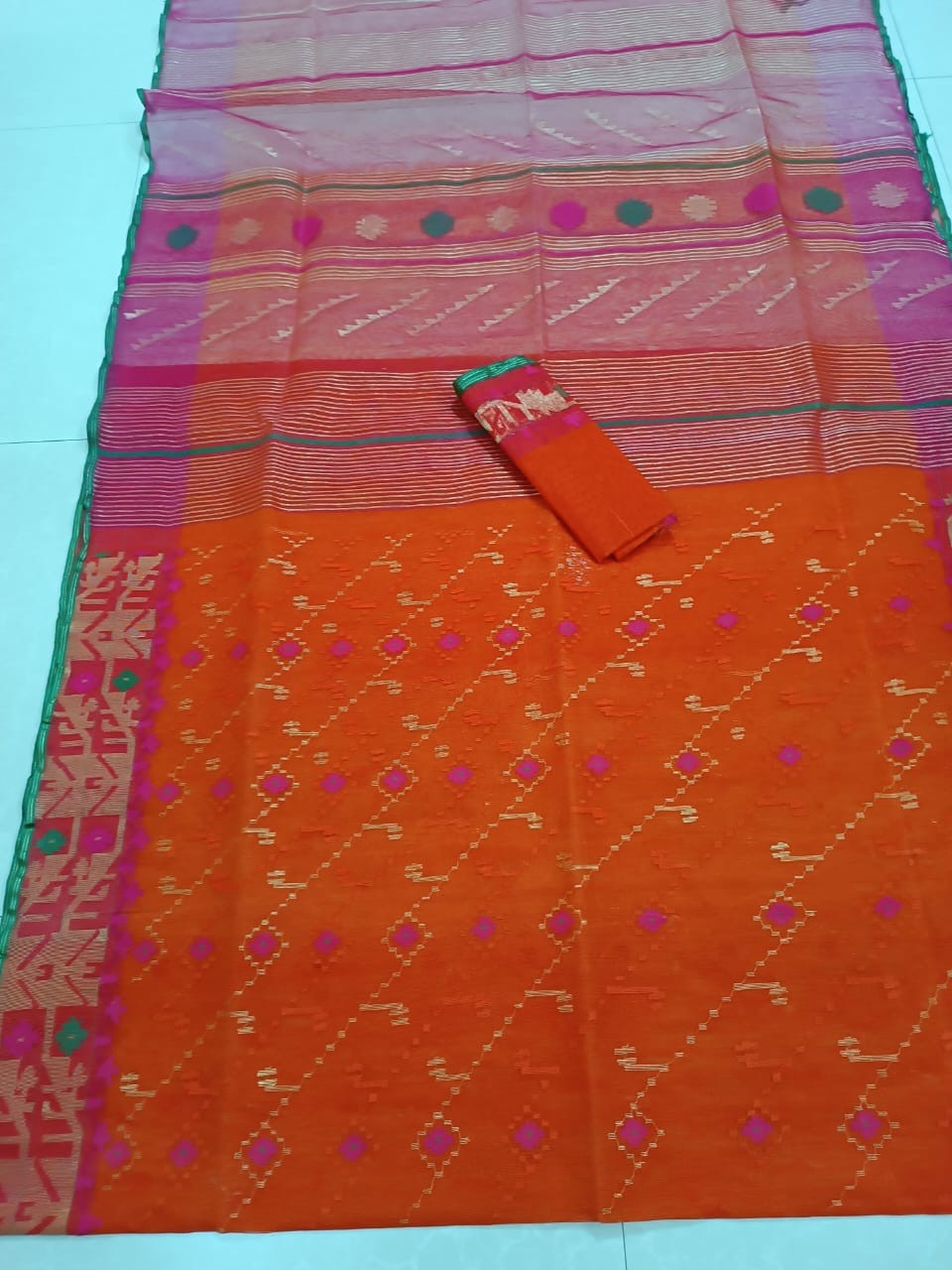 Half silk jamdani saree