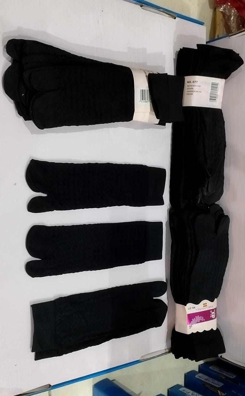 Skin socks female