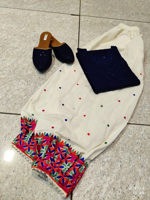 Chikan  Kurti With Afghani Salwar