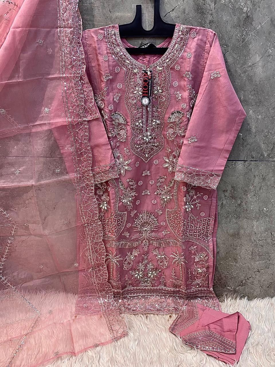 Heavy Pakistani suit with dupatta