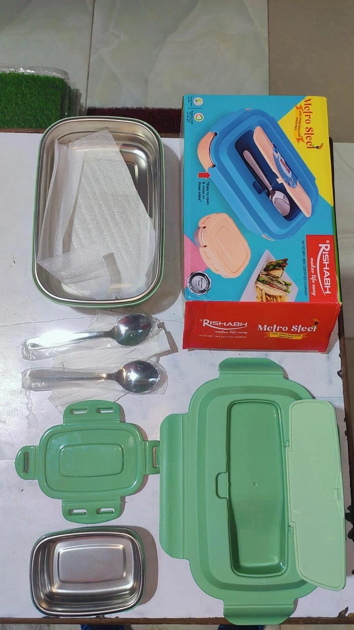 small lunch box