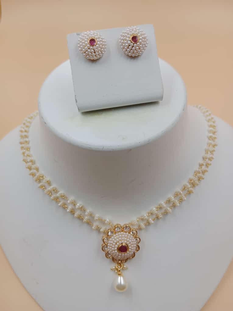 Khakha moti with earing set