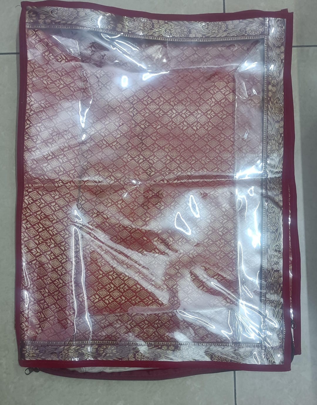 Brocade Lehnga / Heavy Gown Organiser